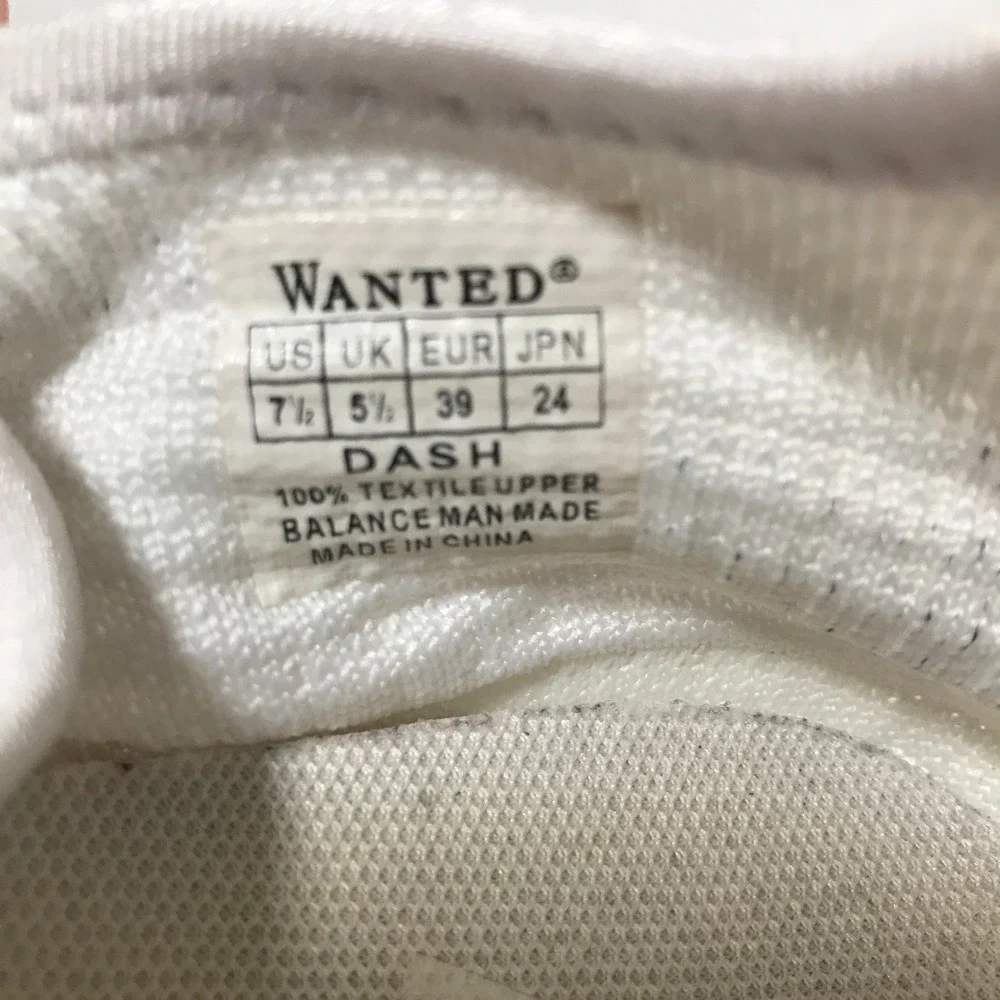 Wanted Dash White Sneaker Shoe Rainbow Sole Womens US 7.5 See Pics